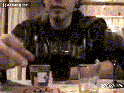 화끈하게 한잔.gif