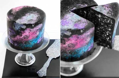 우주를 담은 케이크