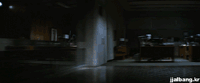 엄마: 이게 뭐니 아들아...?.gif