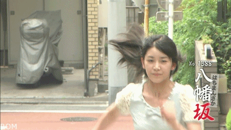 일본의 신기방기한 예능.jpg