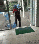생수통 배달의 달인.gif