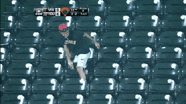 야구장의 어느 상남자.gif