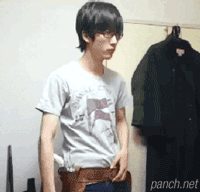 리볼버 돌리기.gif