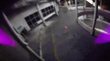 드론 레이싱.gif