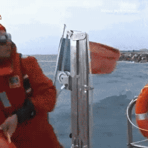 최신식 구명튜브.gifs