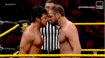 막장 드라마 시청 중.gif