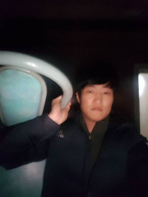 중고나라 사기꾼 집에 찾아감.jpg