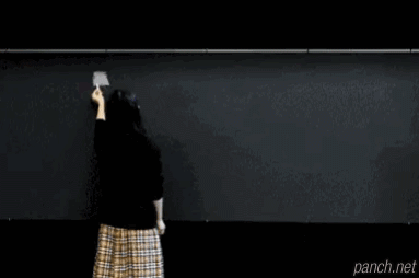 여고생 칠판 낙서 수준.gif
