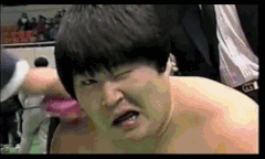 강호동은 방송에서 오바하는게 아님.gif