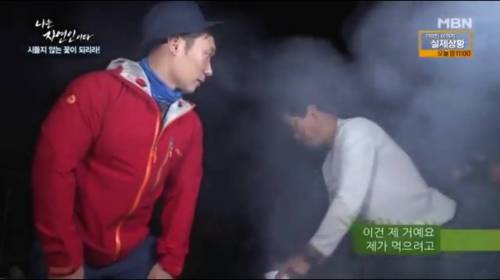 여전히 고통 받는 이승윤.jpg