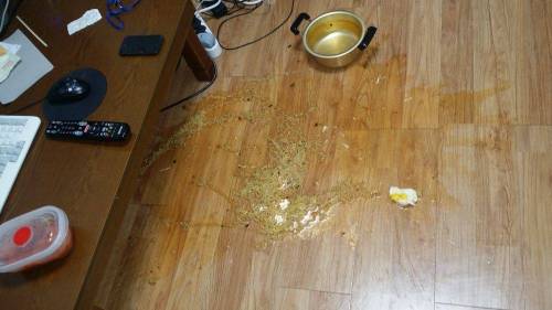 야식의 위험성.jpg