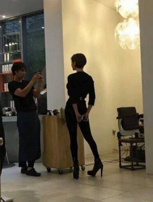 48살 김혜수 실물 gif