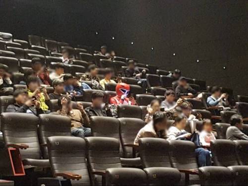 파워레인져 시사회간 루리인 ㄷㄷㄷ.jpg