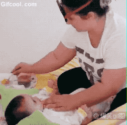 아기가 편식할 때 꿀팁.gif