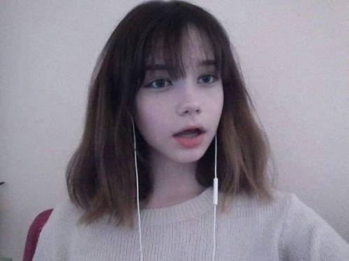 혜리 닮은 서양인.jpg