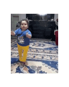 할머니에게 애 맡기면 생기는 일.gif