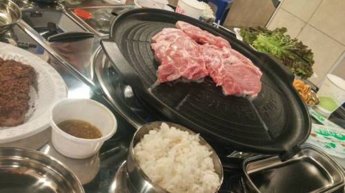 폐업한 목욕탕의 대변신