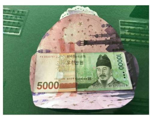딸에게서 5천만 원 선물 받은 보배 아재.jpg