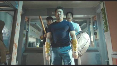 인간을 발견한 좀비.jpg