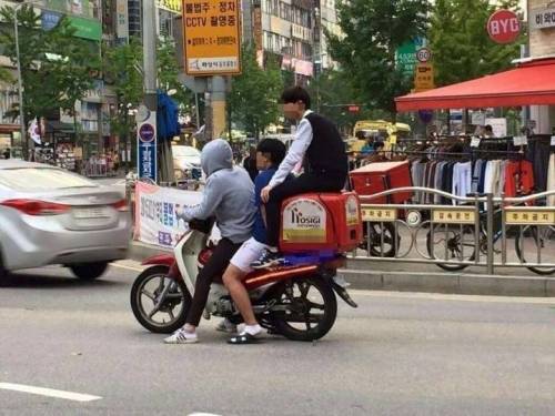 호식이 세마리 치킨.jpg