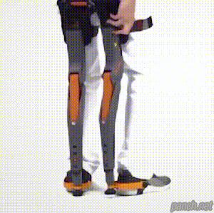 입는 의자.gif