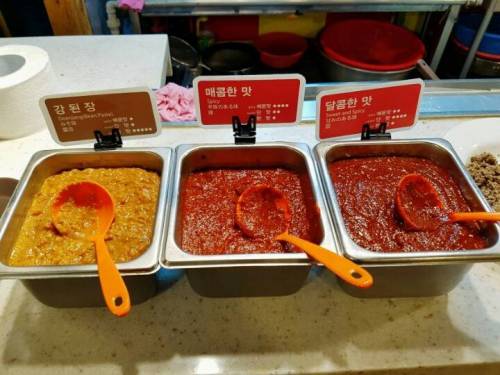 홍대 5000원...비빔밥 무한리필..jpg