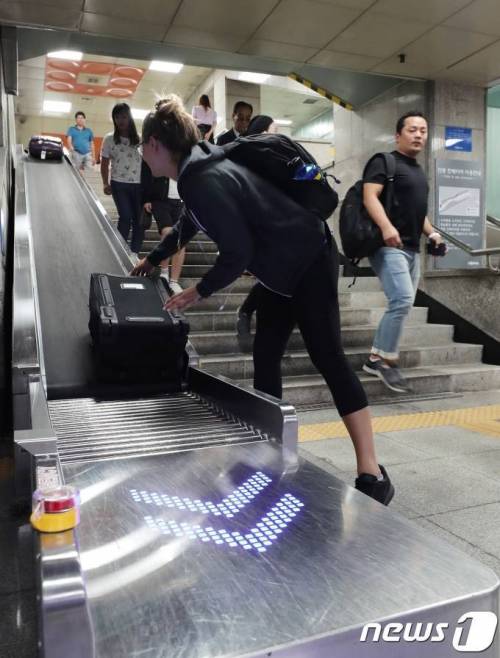 더 편리해진 서울역.jpg