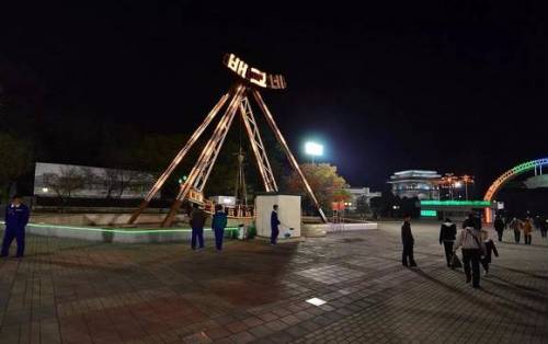 [스압] 북한 최고급 유원지.jpg