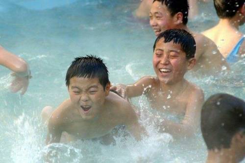[스압] 북한 최고급 유원지.jpg