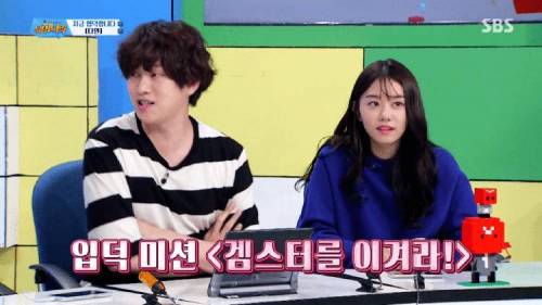 상품으로 걸린 아이 화보집.jpg