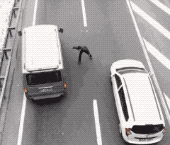 명함 뿌리는 중.gif