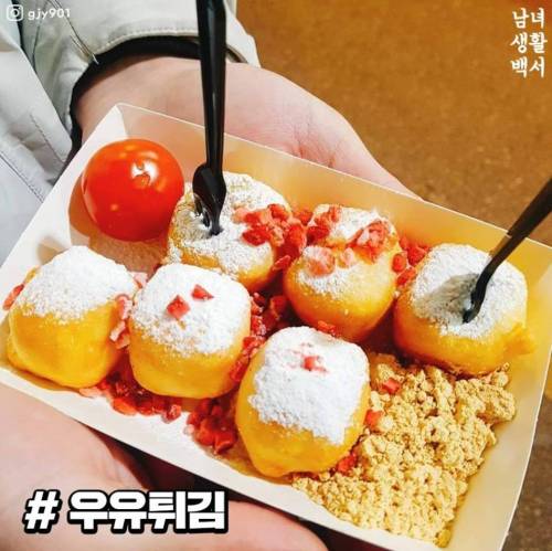 부산 깡통시장 먹거리.jpg