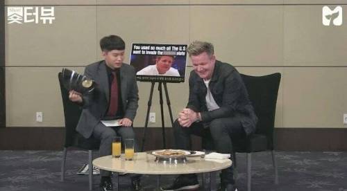 붕어빵을 먹어본 고든 램지.jpg