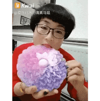 요즘 중국에서 유행한다는 신종먹방.gif