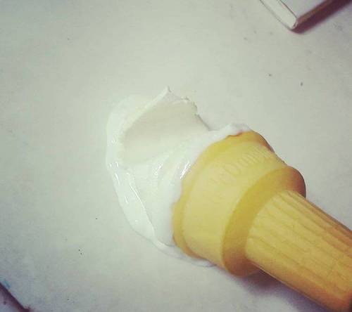 쩌는 휴대폰 거치대.jpg