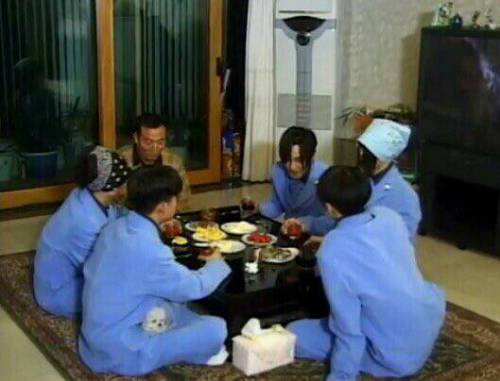 토니안 그알피디급 친화력.jpg