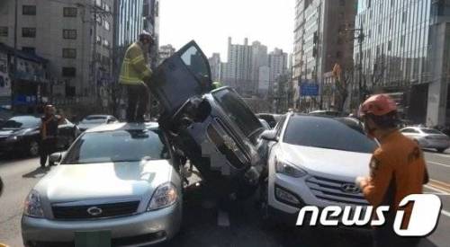 현기와 삼성에 치여 위기에 놓인 한국GM