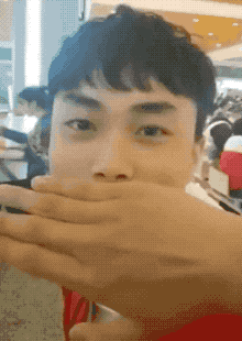 대륙에서 유행중인 하관의 중요성.gif