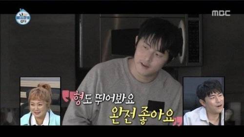 난... ㄱ ㅏ끔.. 땀을 흘린다.....jpg