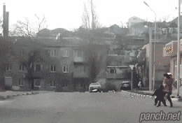 강제 무단횡단.gif