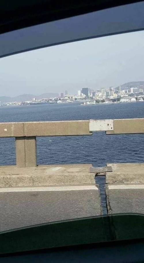 브라질의 흔한 다리 수리.jpg