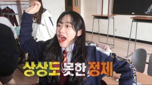 인싸들의 사진 포즈.jpg