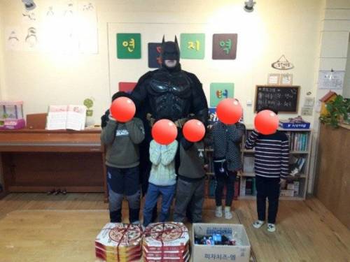 제주도에 나타난 배트맨.jpg