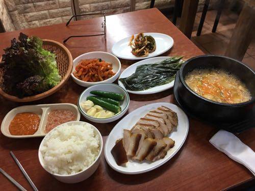 돈 많은 사람들만 가는 식당.jpg