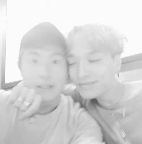기안84 드디어 사랑의 결실 맺음.jpg