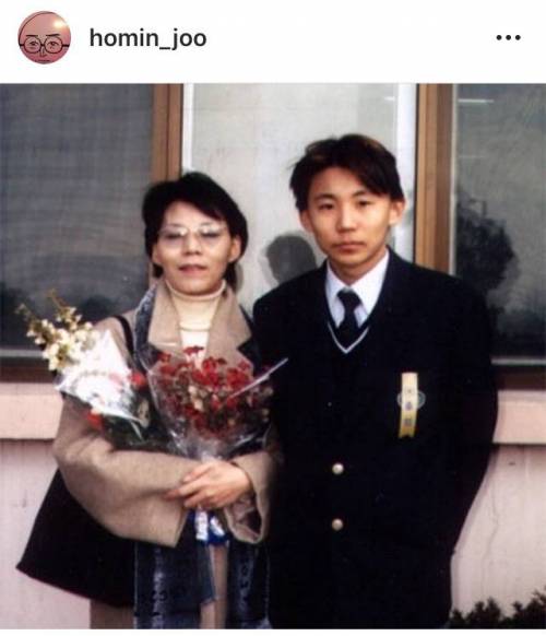 주호민 고등학교 졸업사진.jpg