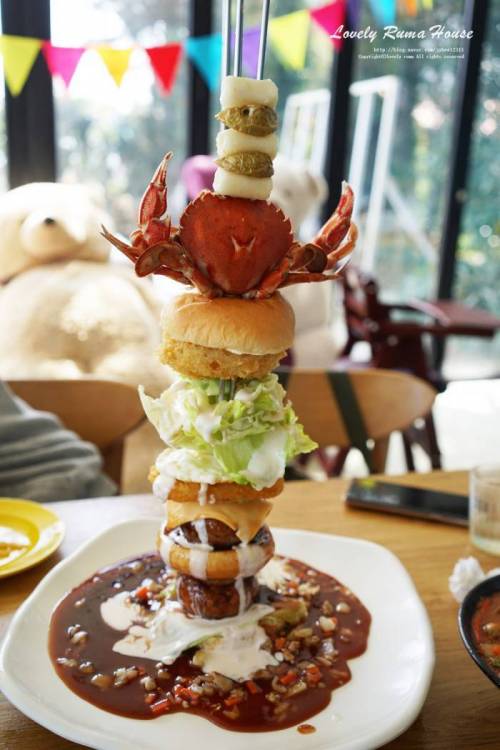제주도 어느 맛집에서 파는 햄버거.jpg