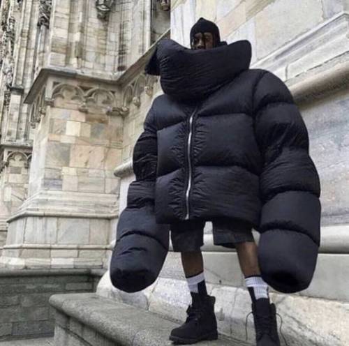 올겨울 인싸 패션.jpg