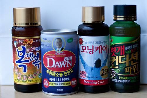 외국인들이 한국오면 꼭 산다는 의외템.jpg