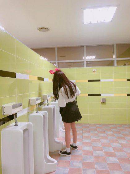 여고생 놀이공원.jpg